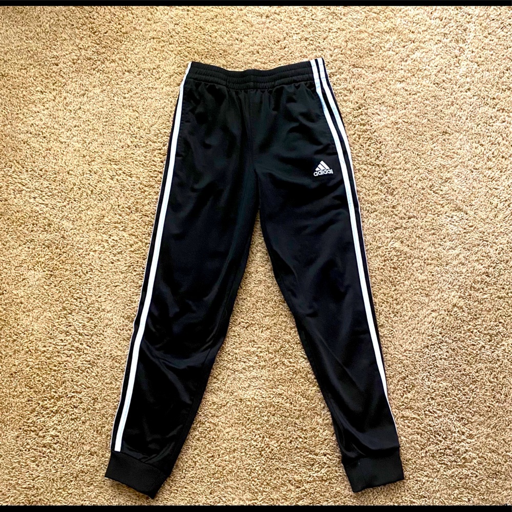 Adidas sweatpants